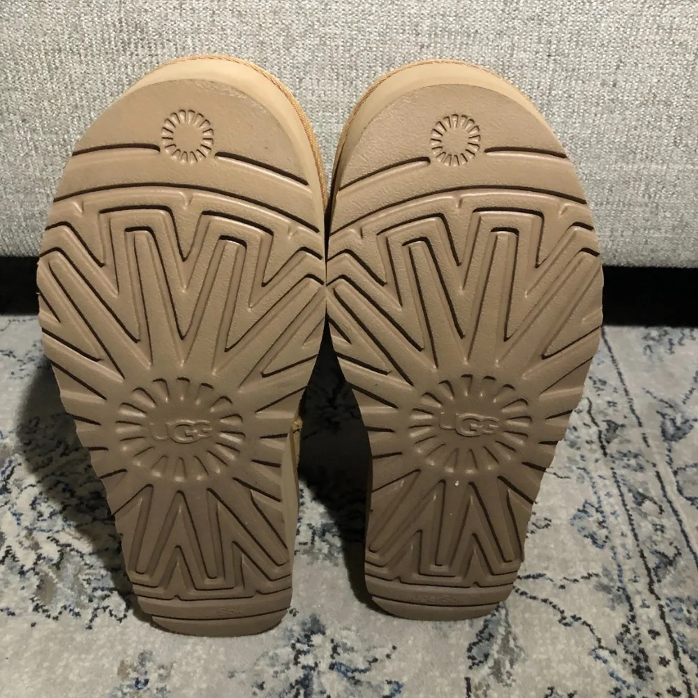 UGG Ultra Mini Platform Boots Chestnut